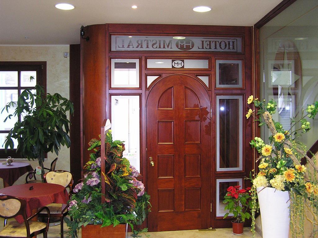 Hotel Mistral Portoscuso Dış mekan fotoğraf