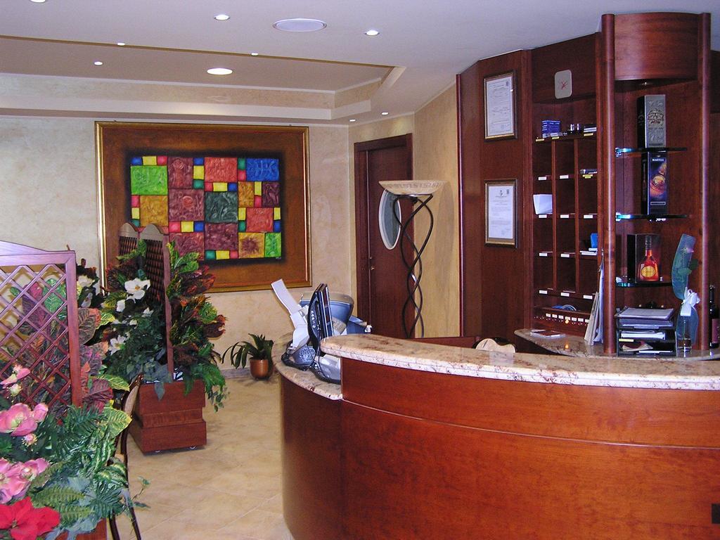 Hotel Mistral Portoscuso Dış mekan fotoğraf