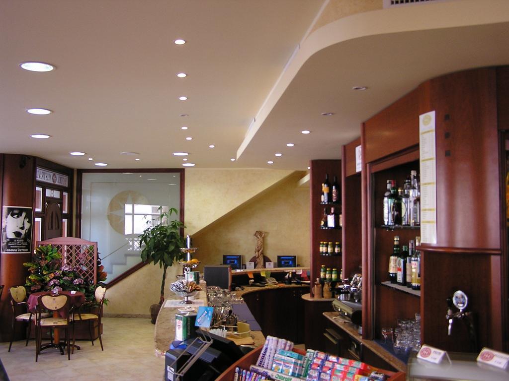 Hotel Mistral Portoscuso Dış mekan fotoğraf